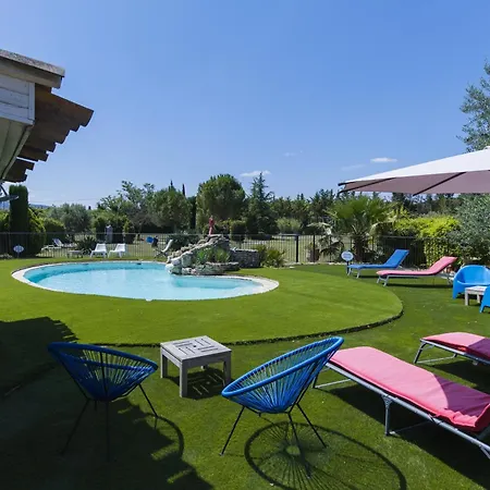 Domaine Manon En Luberon Privatise - 21 Couchages